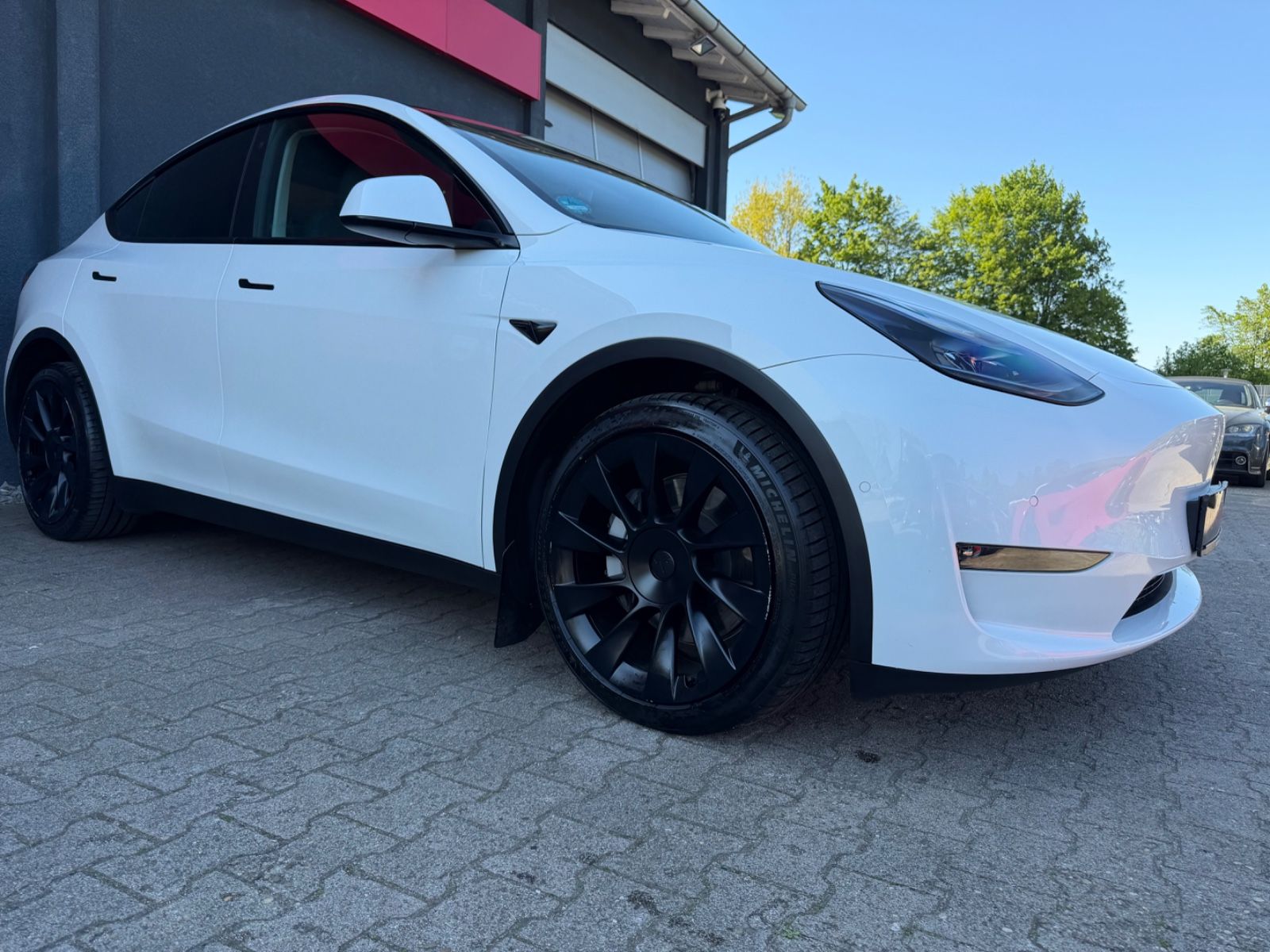Tesla Model Y Long Range Dual AWD*360Kamera*1xHand*Übe