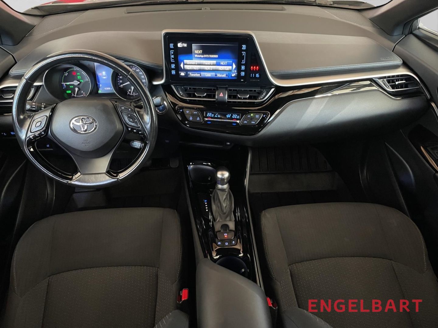 Toyota C-HR 1.8 Hybrid - Samsaru's Car Outlet