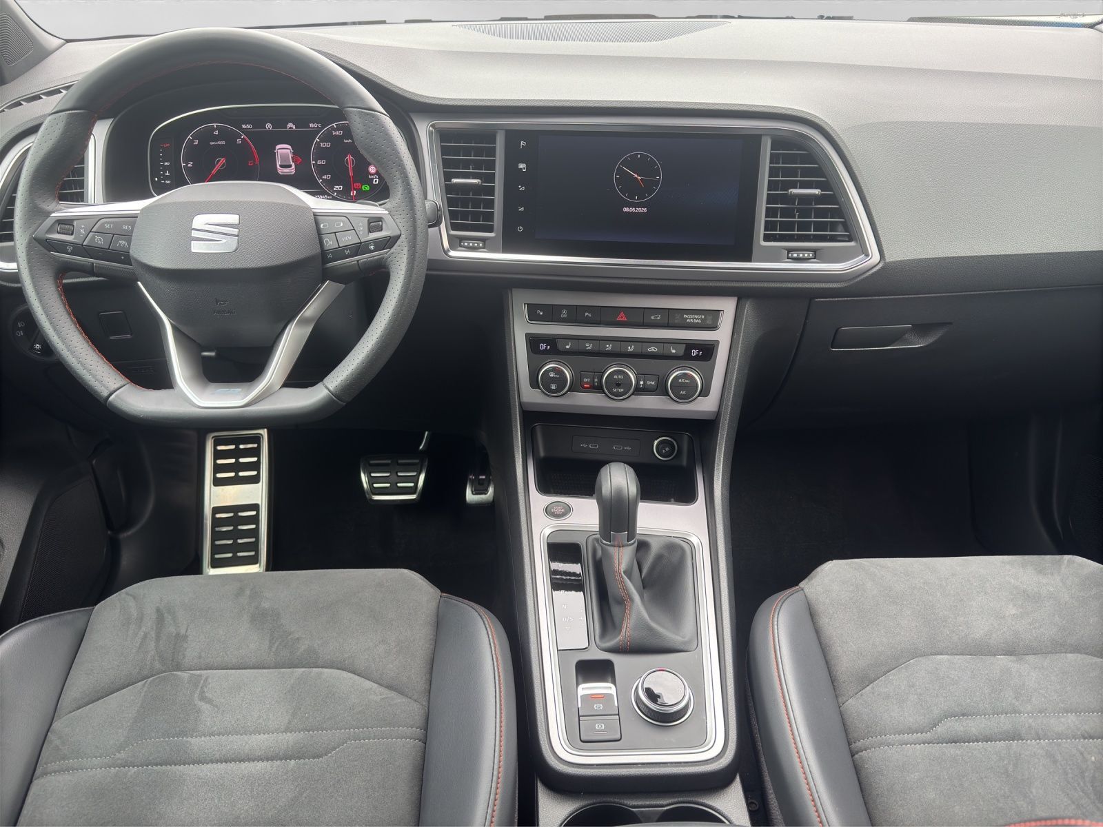 Seat Ateca 2.0 TDI DSG FR AHK NAVI ACC