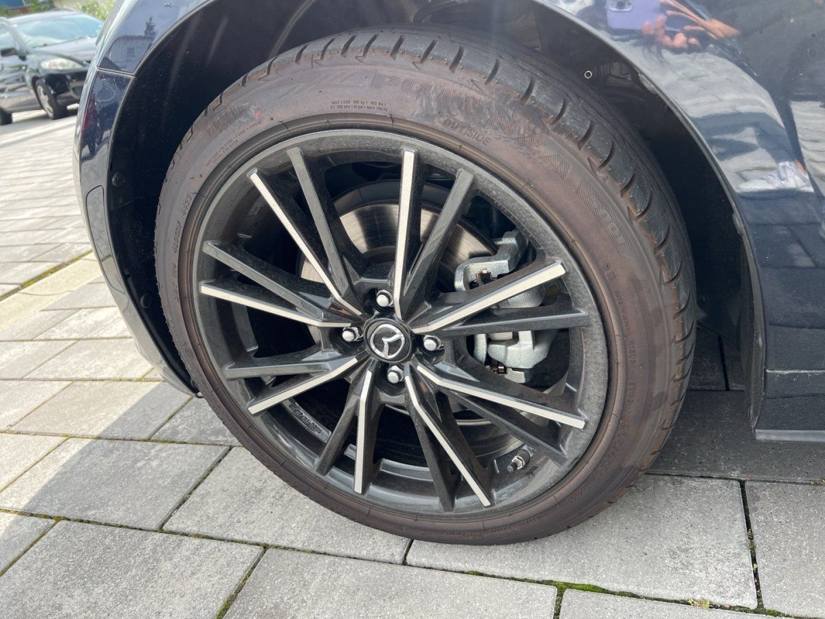 Mazda MX-5 Cabrio Exclusive-line + Leder + Navi + PDC