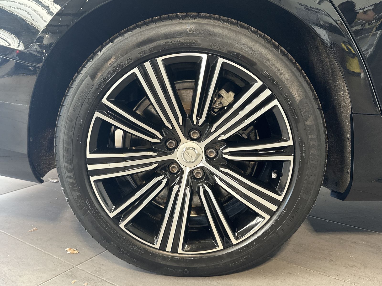 Volvo V60 T6 AWD Recharge Inscription NAV+LED+H&K+PANO