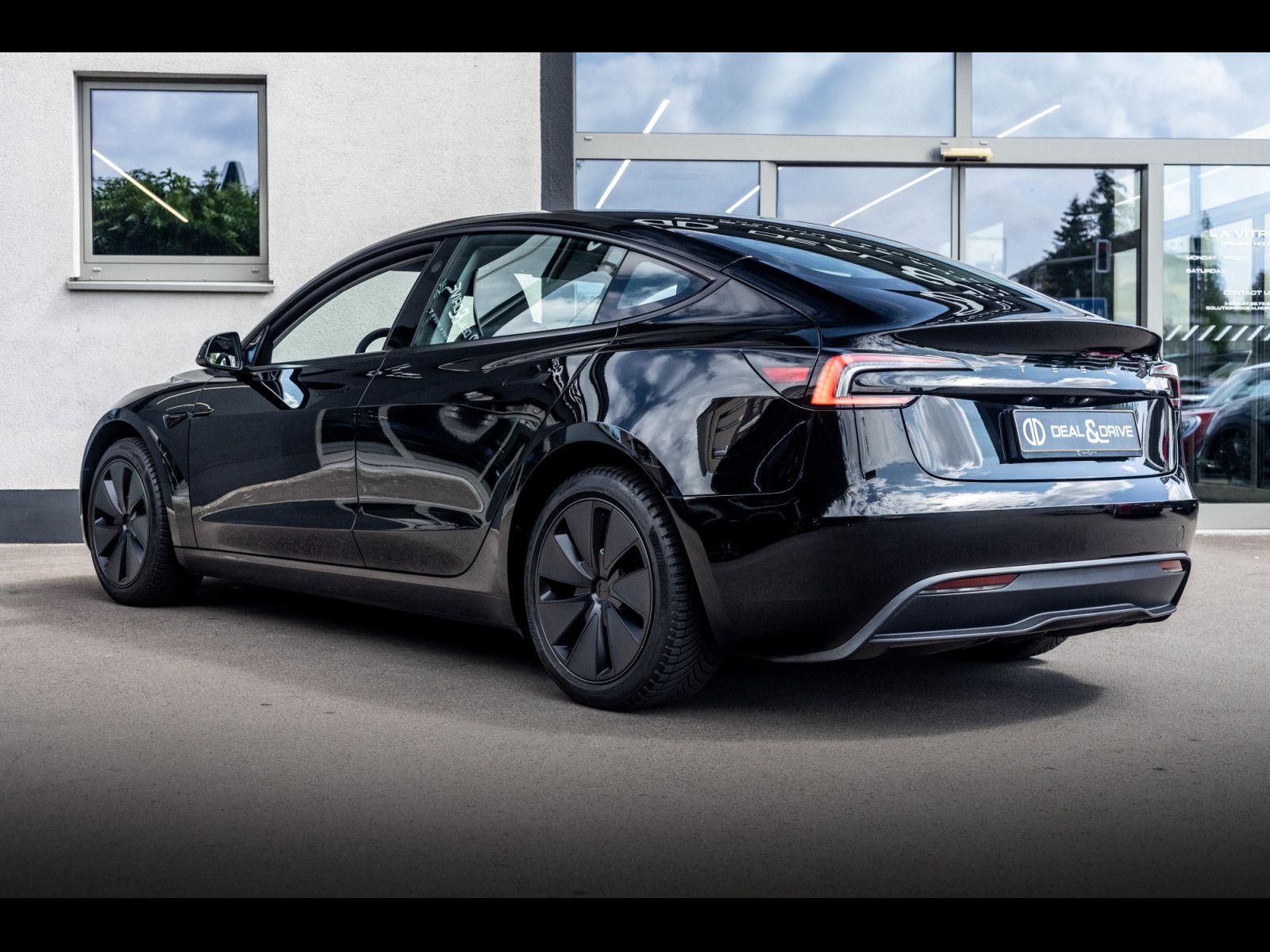 Tesla Model 3 HIGHLAND PREMIUM RWD°AUTOPILOT°PANO°18°