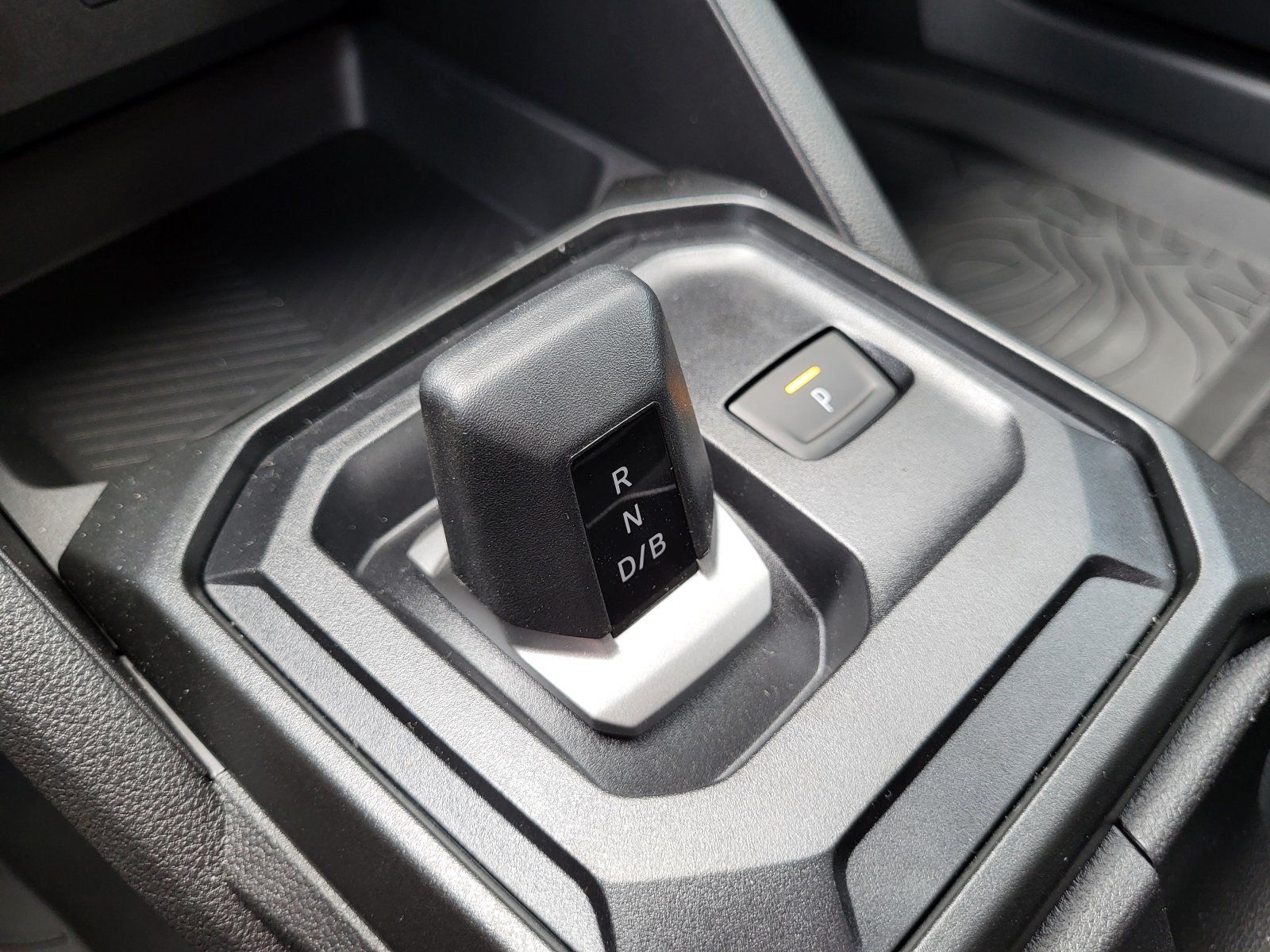 Dacia Duster NEW Hybrid 140 4x2 Extreme - Samsaru's Car Outlet