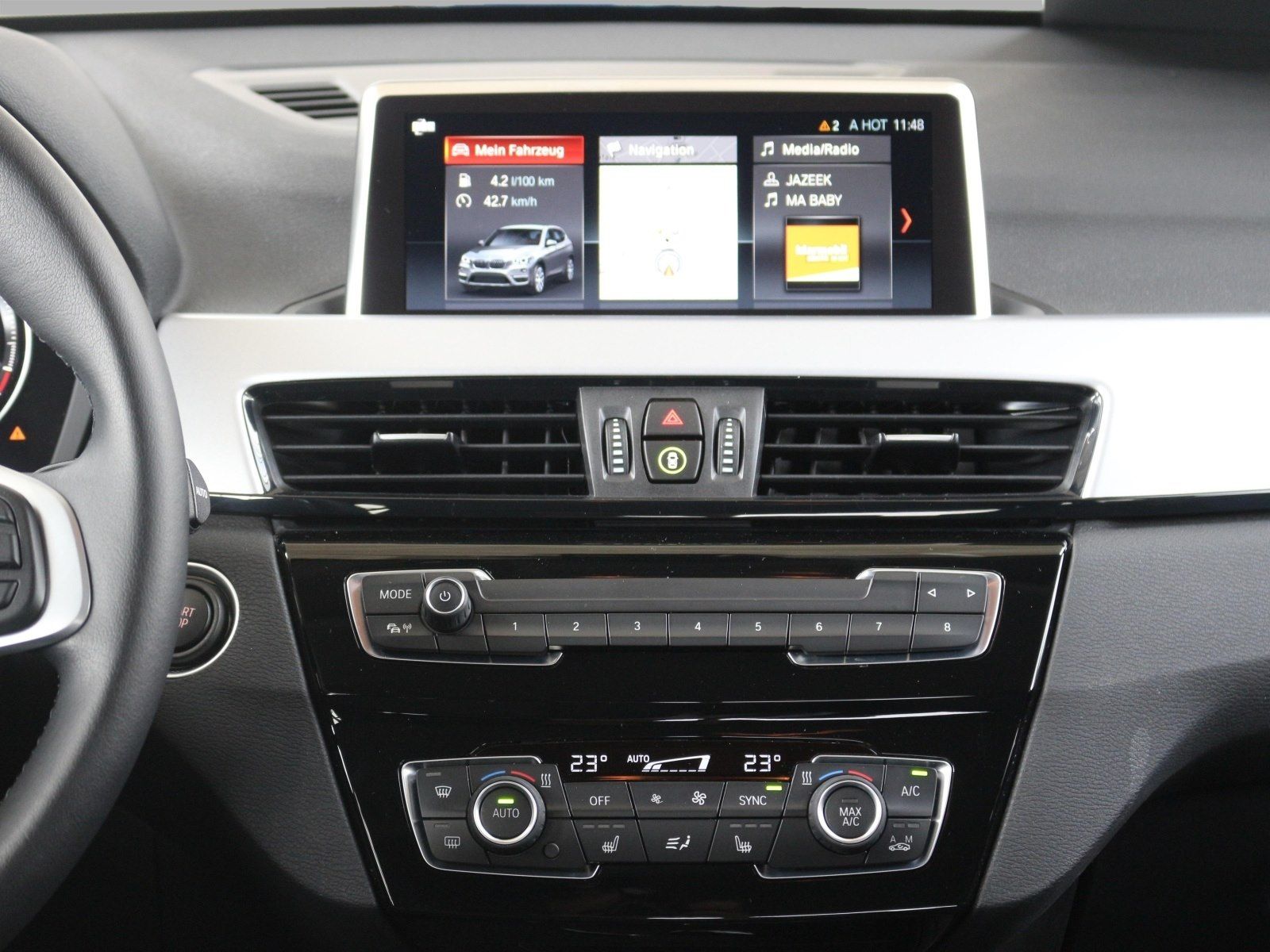 BMW X1 xDrive25e Advantage - Samsaru's Car Outlet