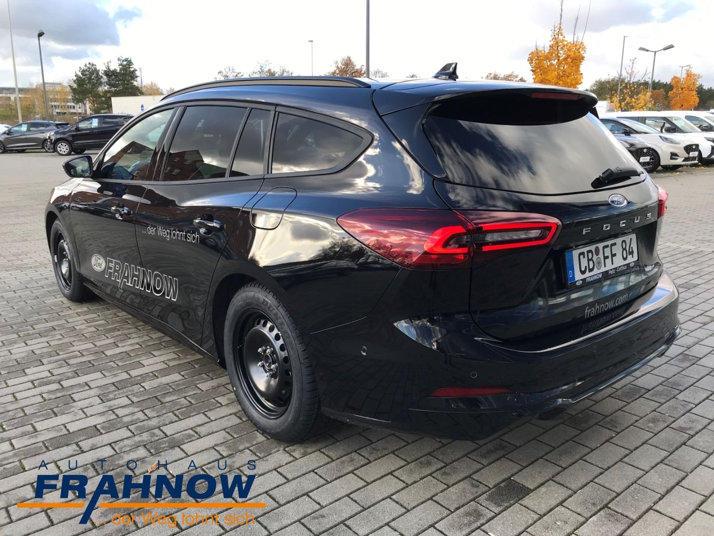 Ford Focus Turnier 1.0L ST-LINE X MATRIX-LED AHK B&O