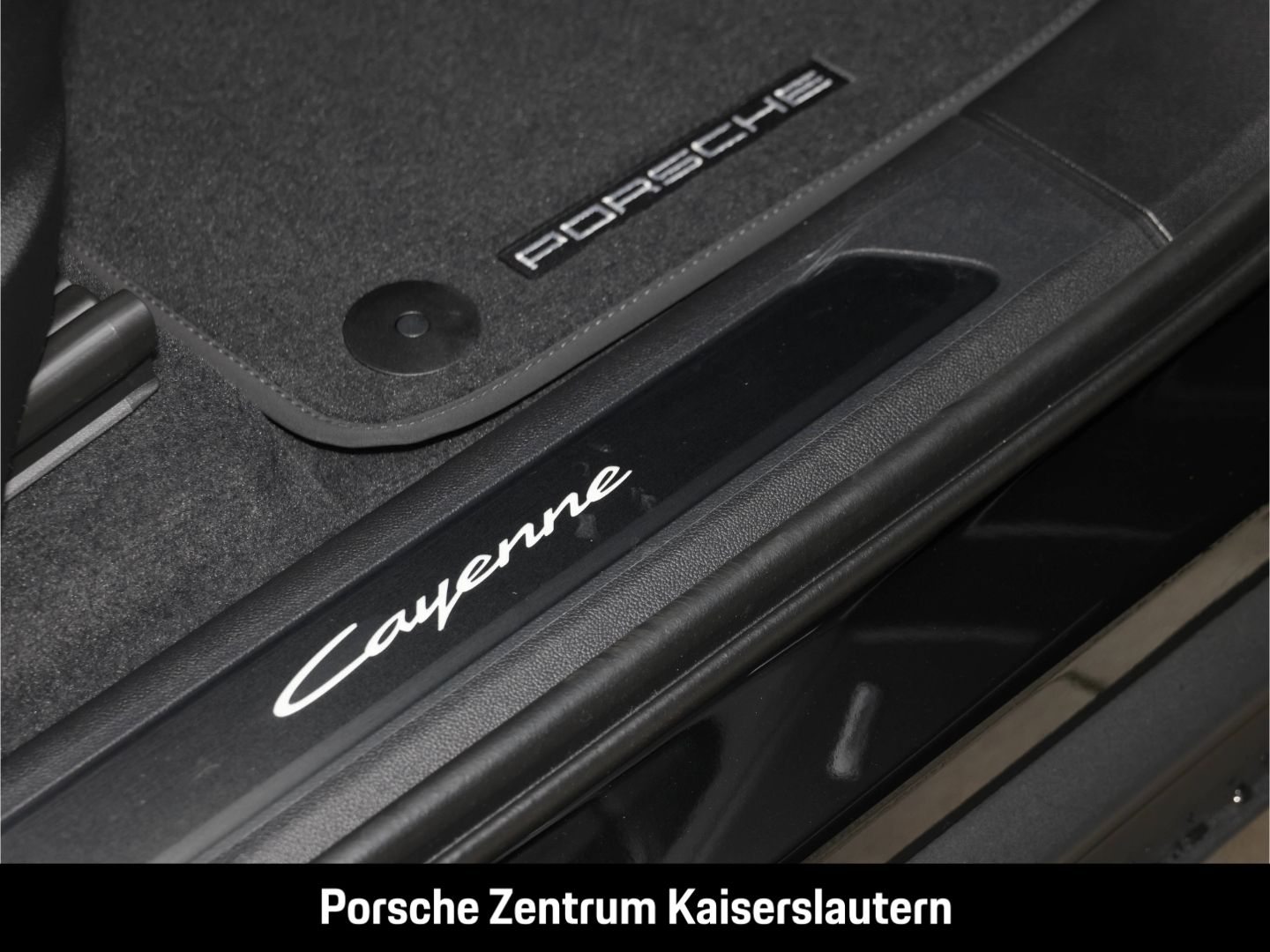 Porsche Cayenne E-Hybrid Surround-View InnoDrive BOSE