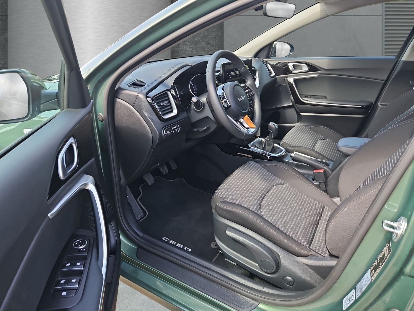 Kia Ceed 1.0T Vision - Samsaru's Car Outlet