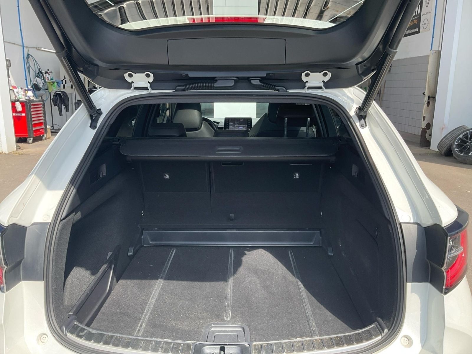 Toyota Corolla TS Hybrid GR Sport - Samsaru's Car Outlet