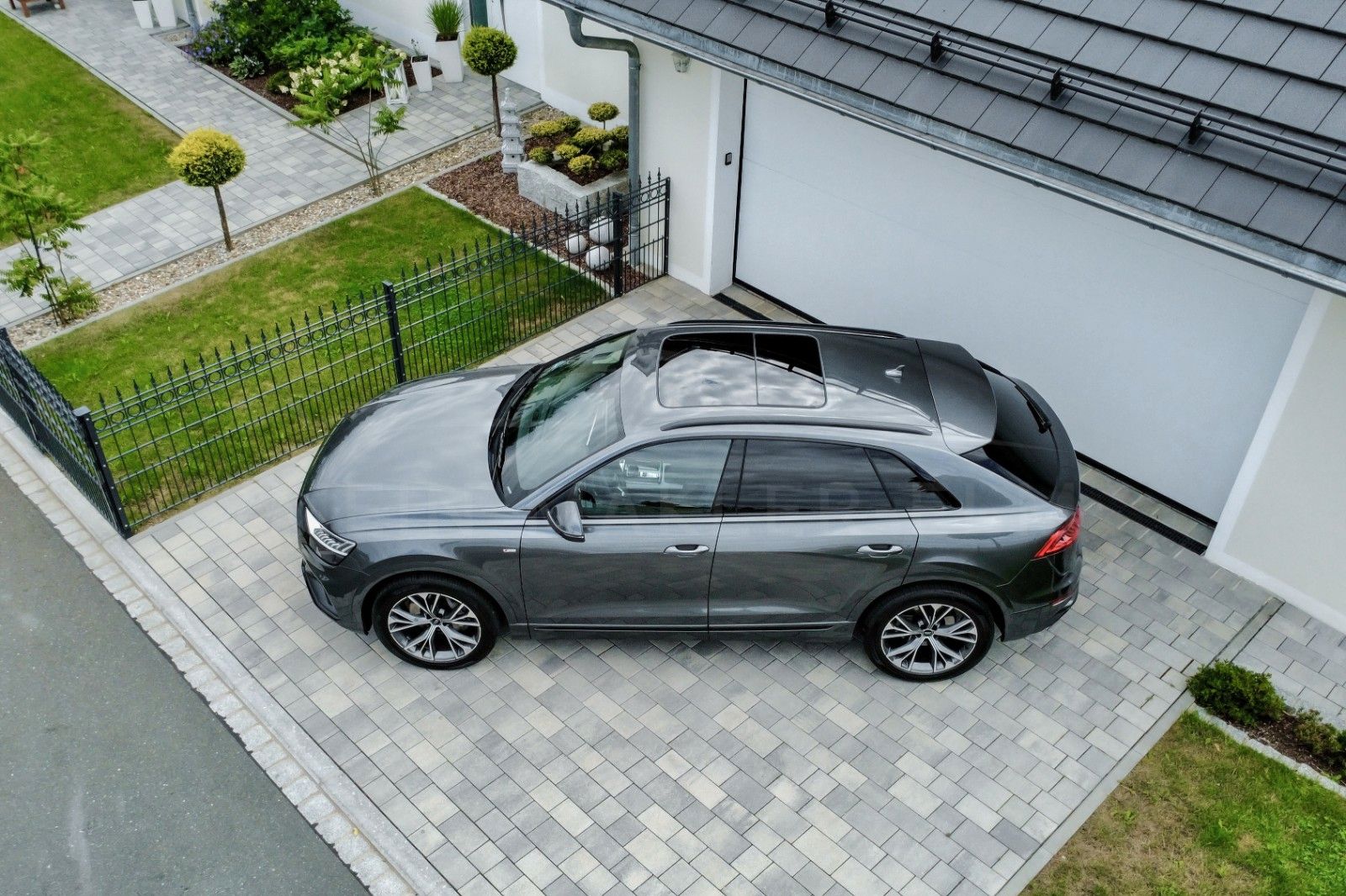 Audi Q8 50 TDI quattro S LINE|AHK|B&O|PANO|360 GRAD||