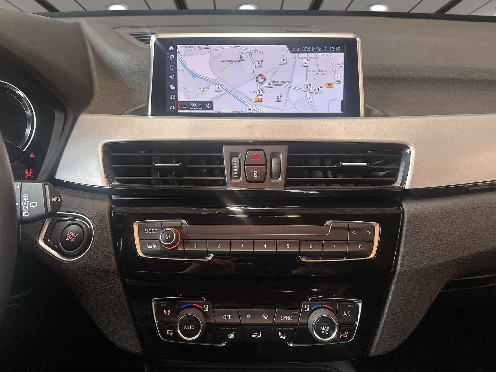 BMW X1 xDrive25e - Samsaru's Car Outlet
