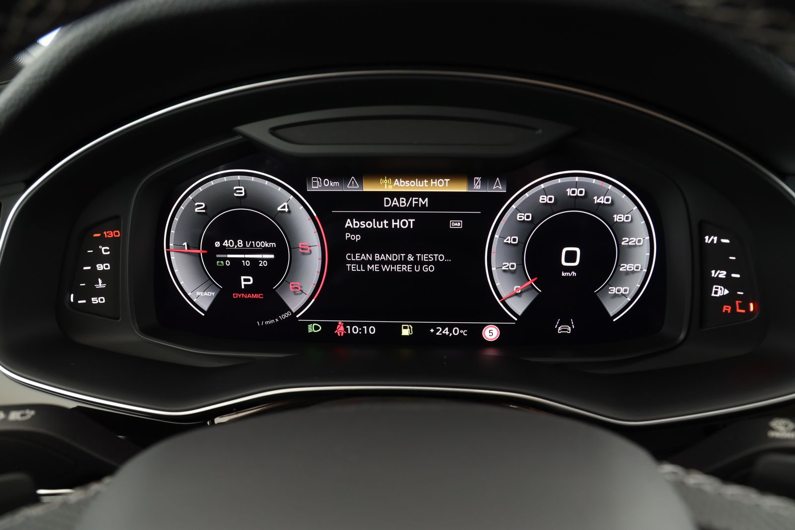 Audi Q7 45 TDI quattro S line competition plus AHK