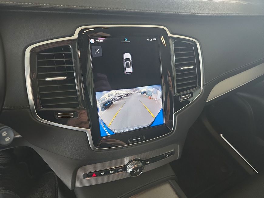Volvo XC90 B5 B AWD Plus Bright