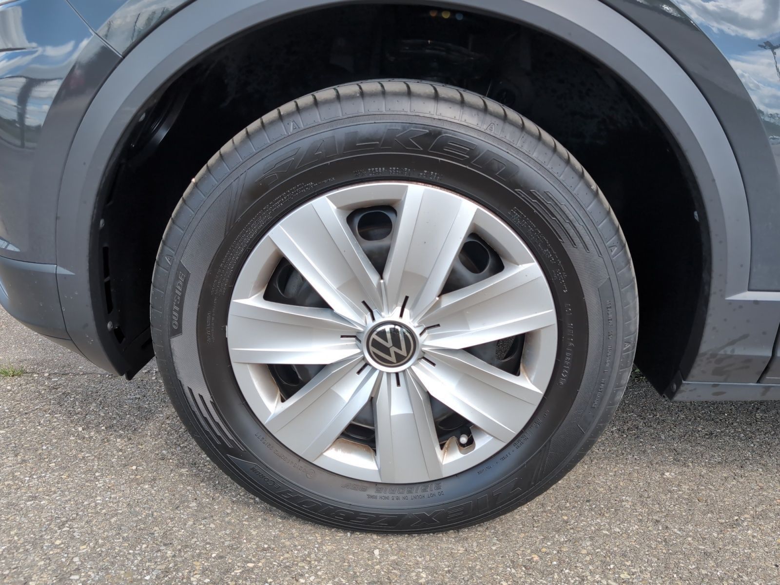 Volkswagen T-Roc 1.0TSI - Samsaru's Car Outlet
