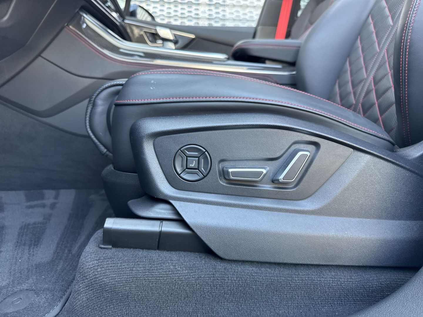 Audi Q7 50 TDI quattro tiptronic competition S line p
