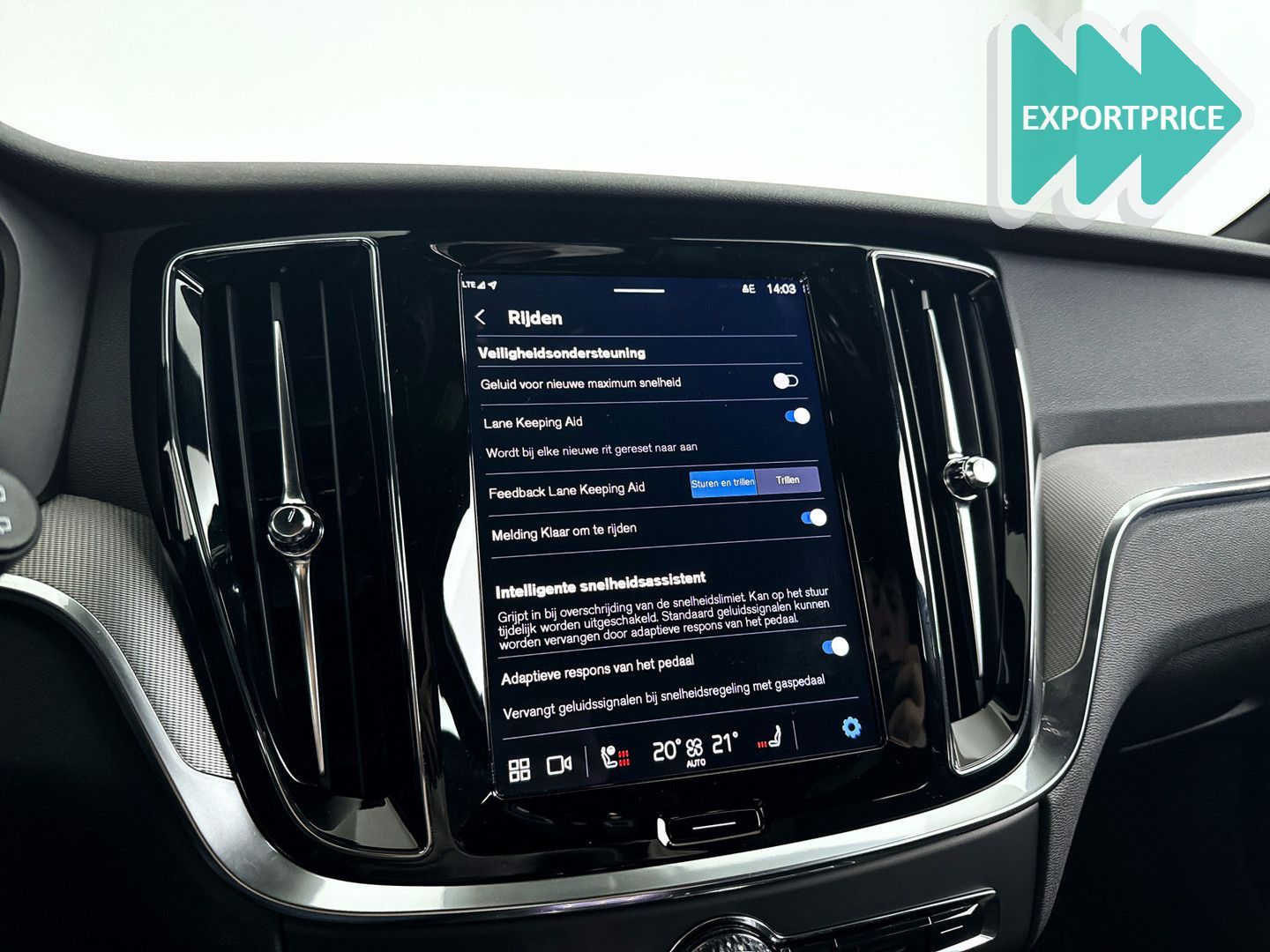 Volvo V60 T6 Plug-in hybrid AWD Plus Dark | 360° kamer