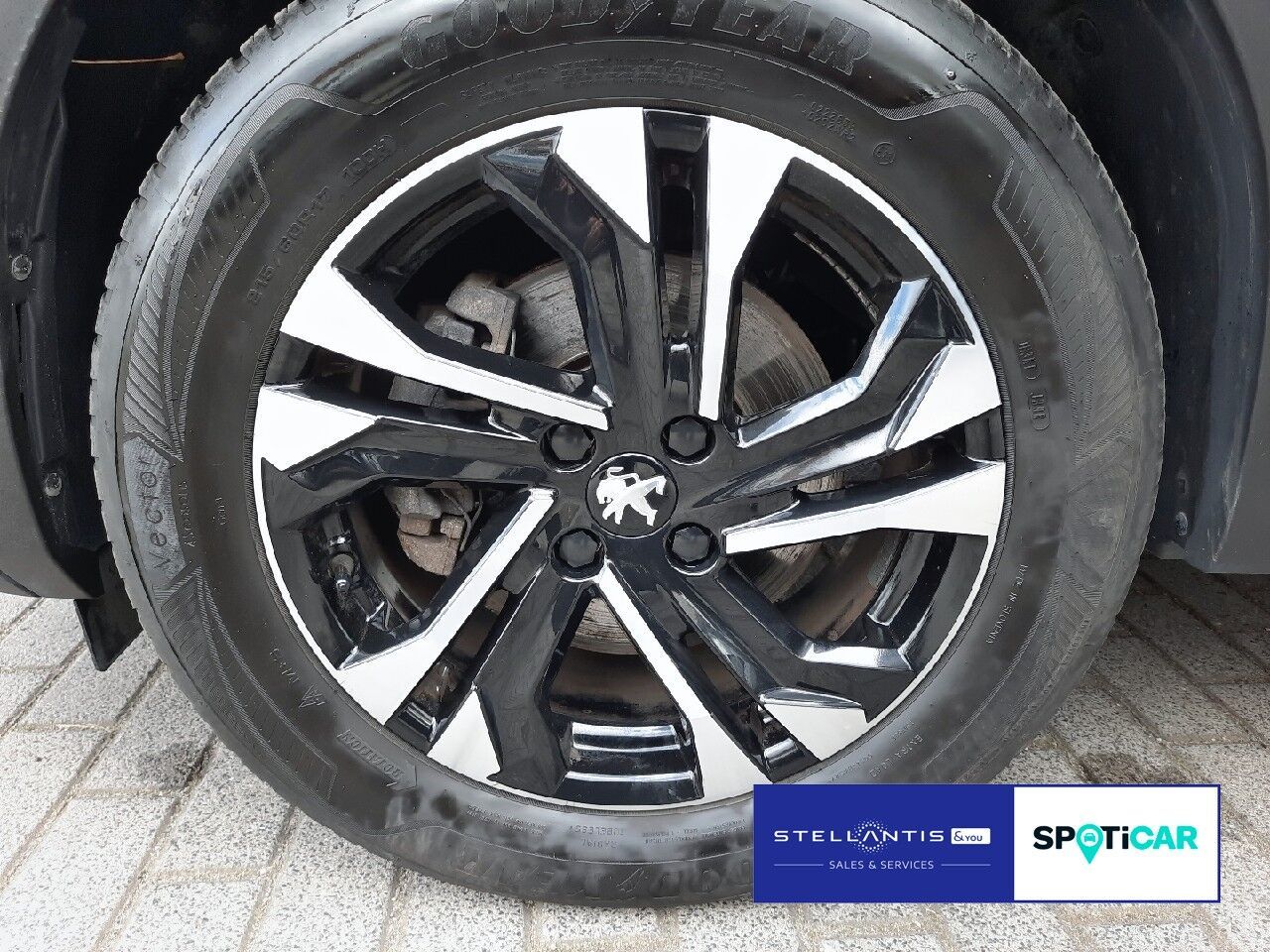 Peugeot 2008 Elektro Allure - Samsaru's Car Outlet