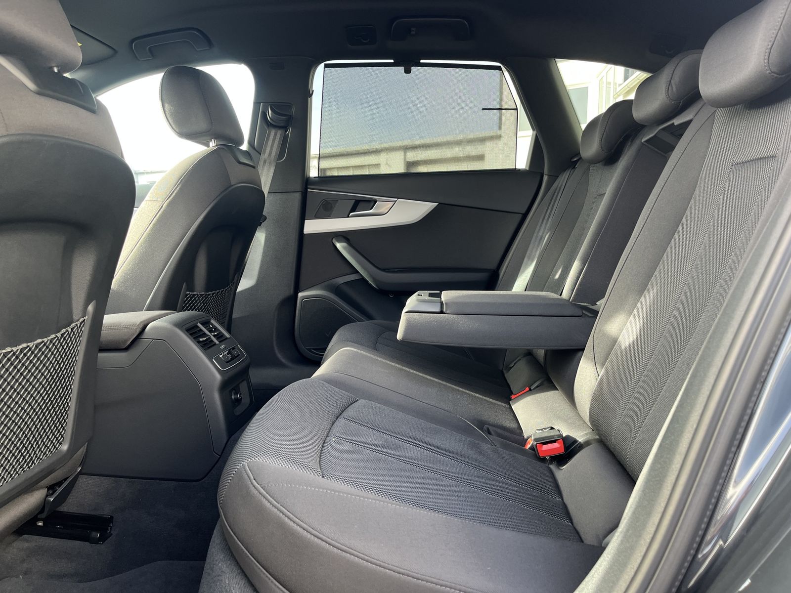 Audi A4 Allroad 40 2.0 TDI quattro S tronic 232€ m. 2