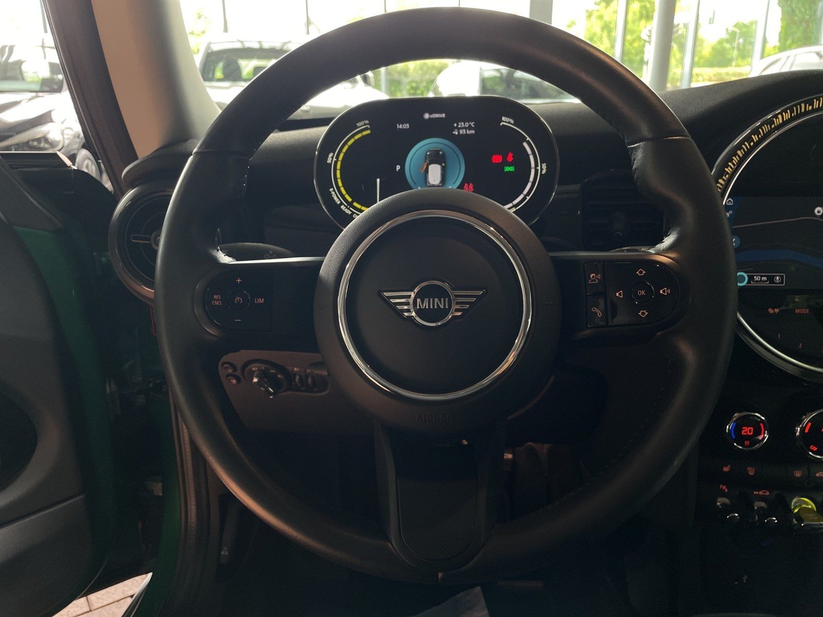 MINI Cooper SE Classic - Samsaru's Car Outlet