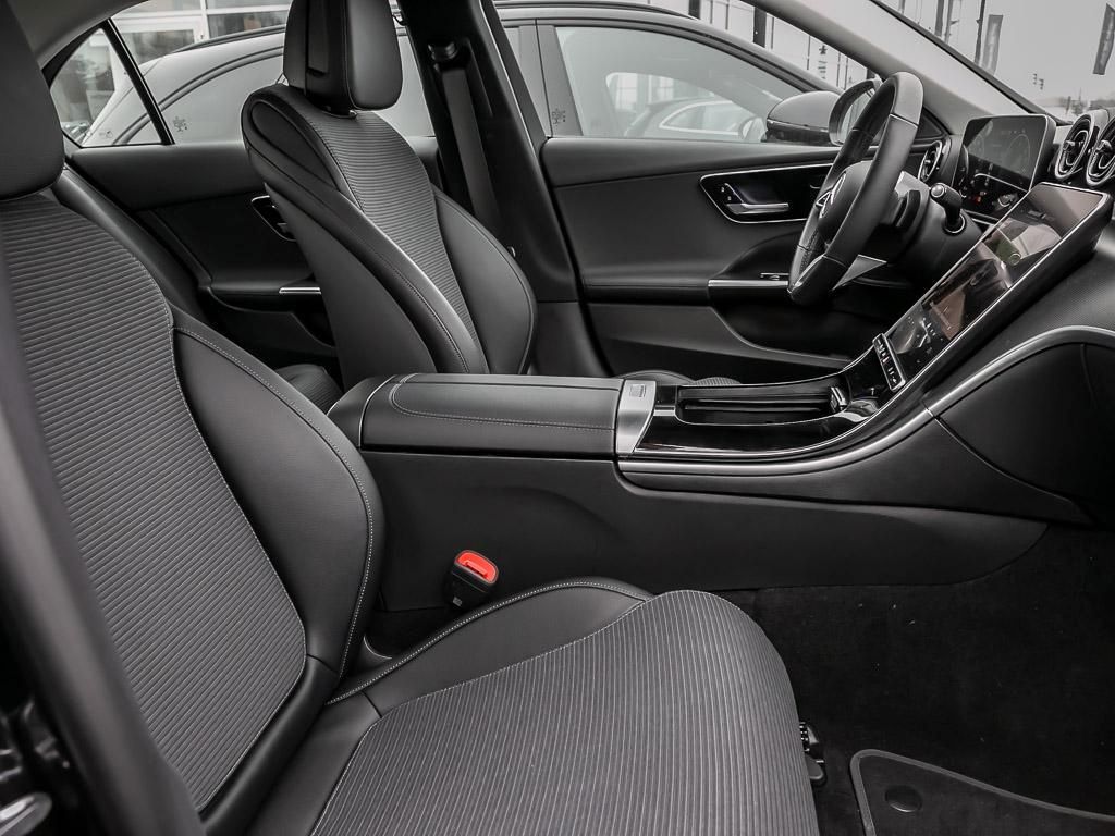 Mercedes-Benz C 300 de Avantgarde - Samsaru's Car Outlet