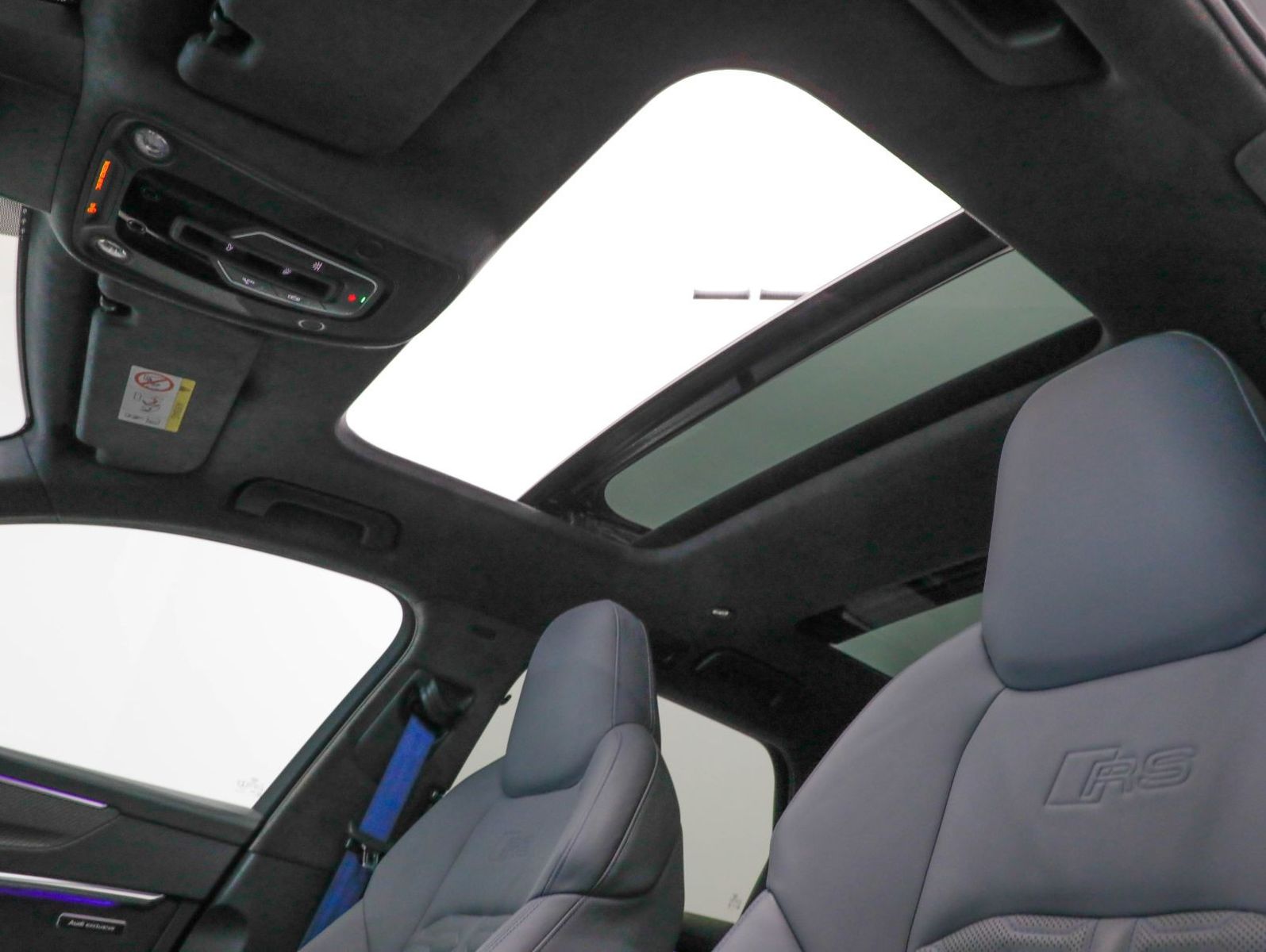 Audi RS 6 Avant 4.0 TFSI tiptronic 305km/h B&O Pano