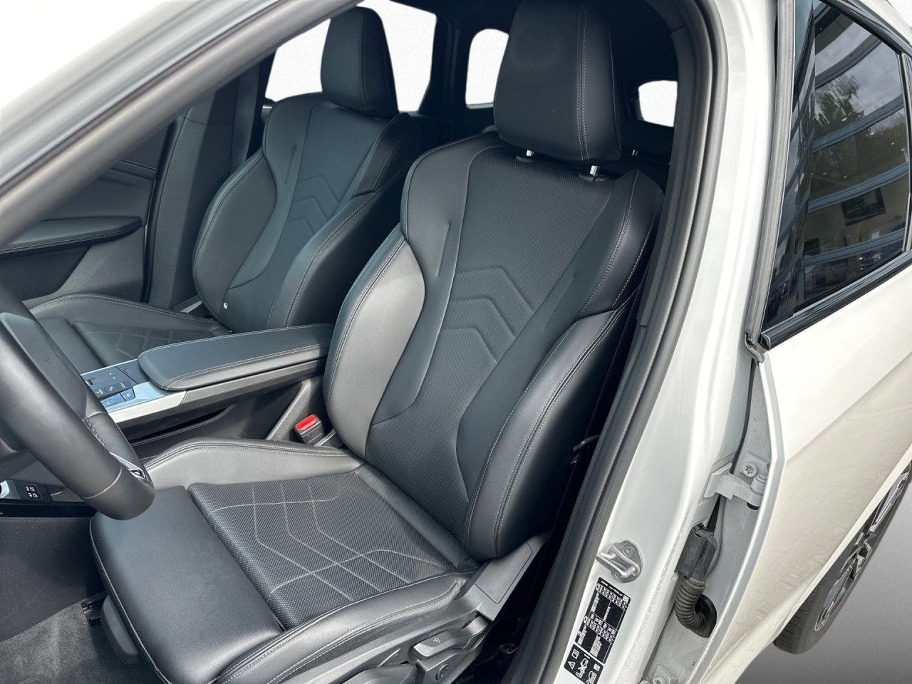 BMW X1 xDrive23d M Sport - Samsaru's Car Outlet
