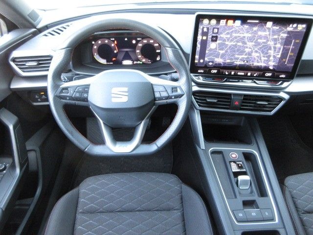 Seat Leon SP FR Navi AHK LED ACC Kamera SideAssist