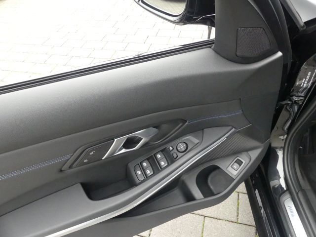 BMW 318 d Tour M Sportp. ACC°AdLED°AHK°HUP+HIFI°360"