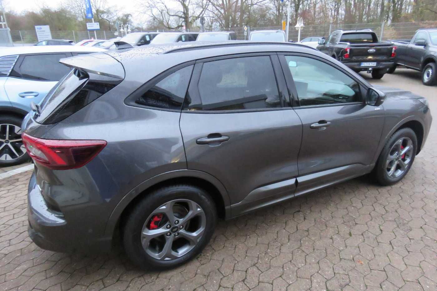 Ford Kuga 2.5 PHEV ST-Line X -30%Pano AHK