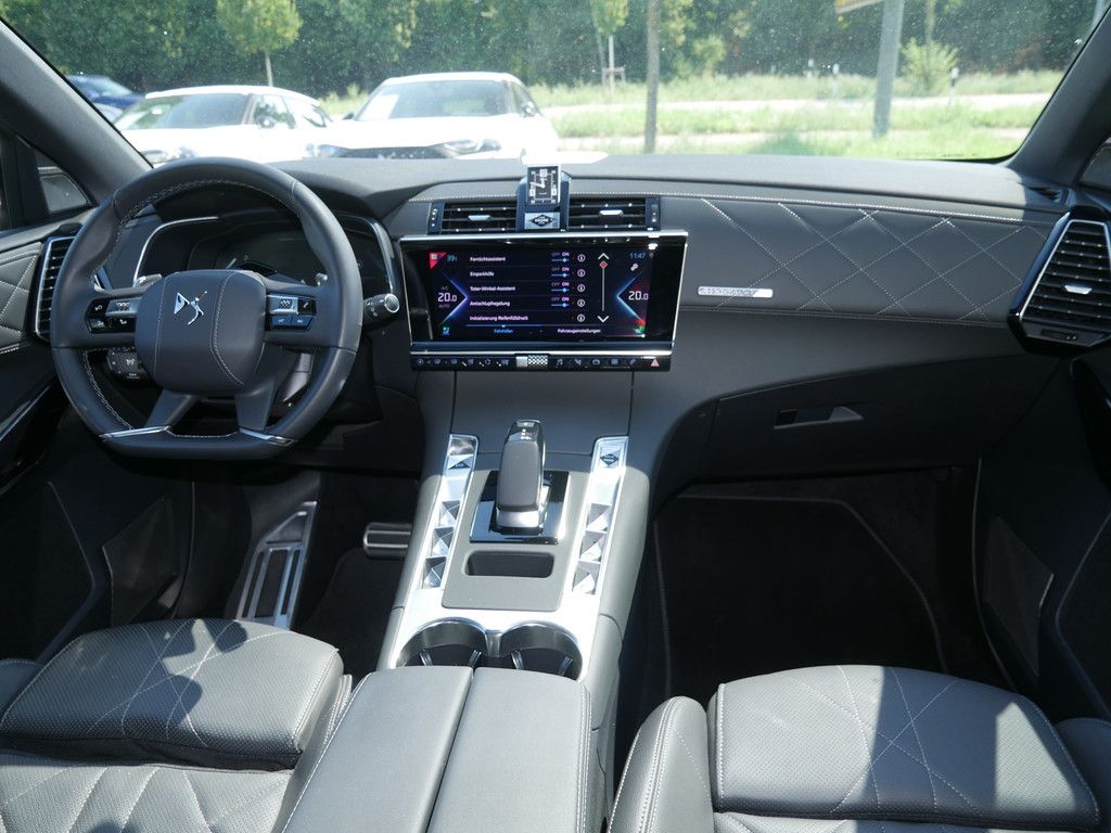 DS Automobiles DS 7 Crossback E-Tense Rivoli 4x4 AKTIVSITZE LED