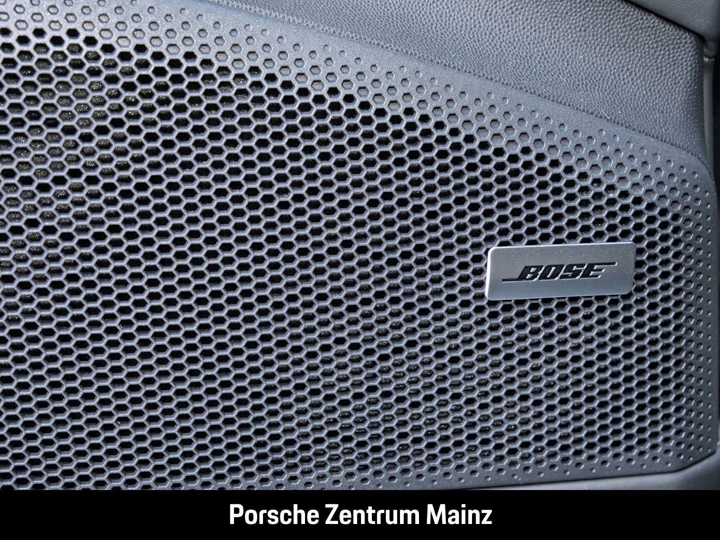 Porsche Macan Turbo BOSE,Homelink,HUD,Beifahrerdisplay,3