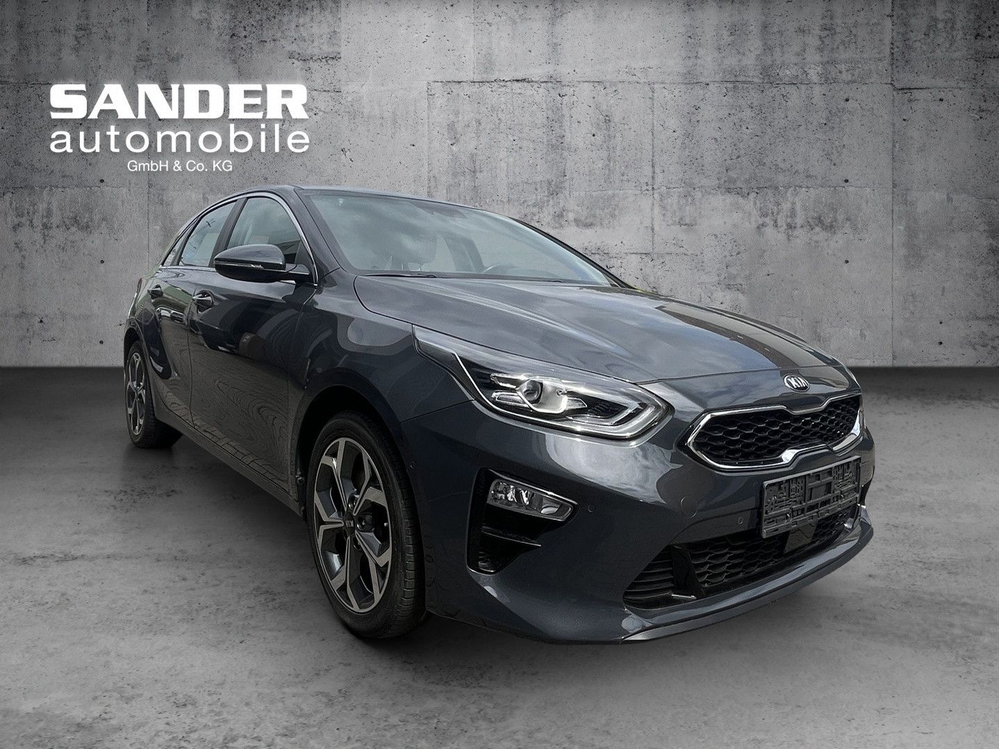 Kia Ceed 1.4 T-GDi Spirit - Samsaru's Car Outlet