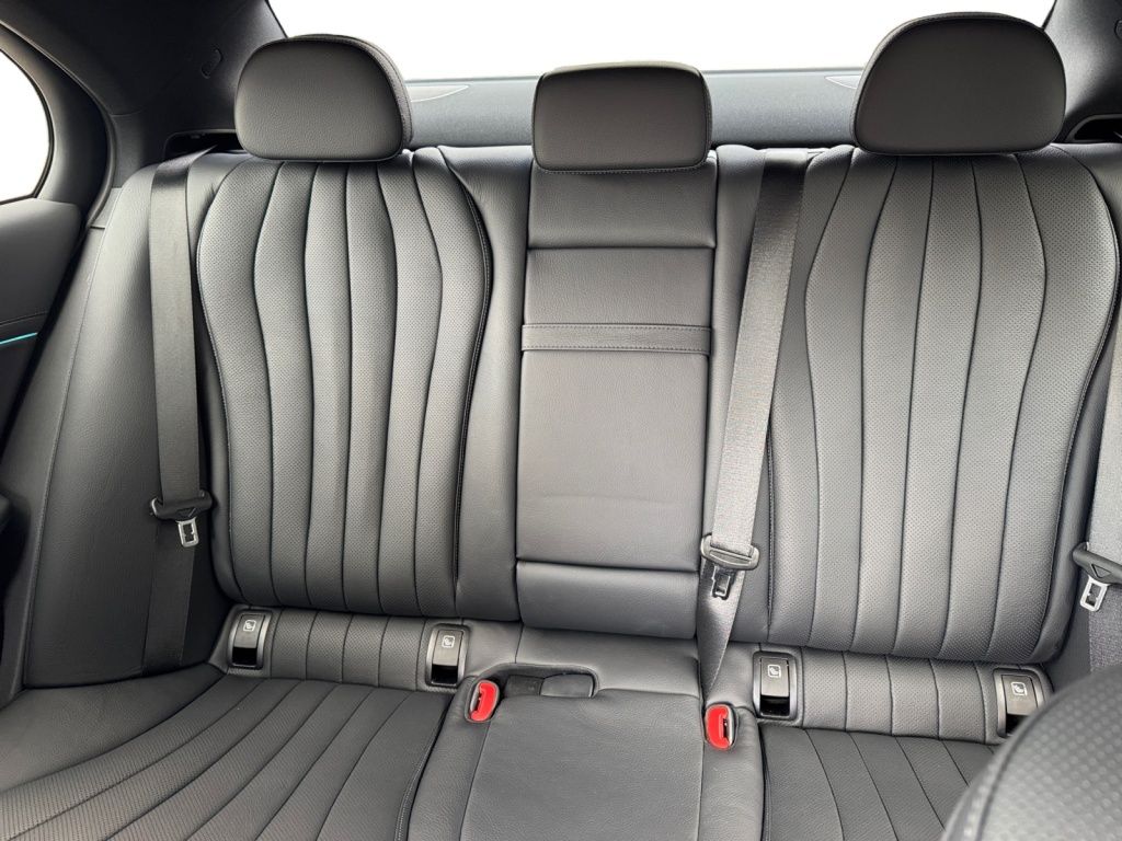 Mercedes-Benz E 450 d 4MATIC AMG+MBUX+Superscreen+Burm+Night