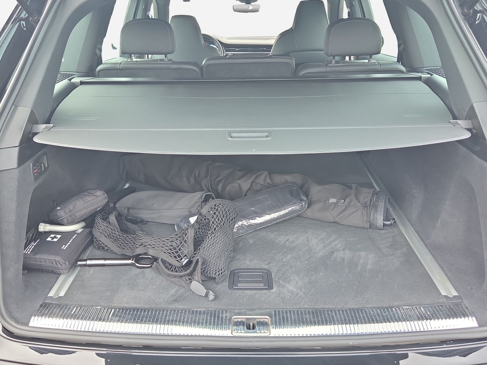 Audi SQ7 SUV TFSI S line*Navi*Matrix*HUD*B&O*AHK*PDC*
