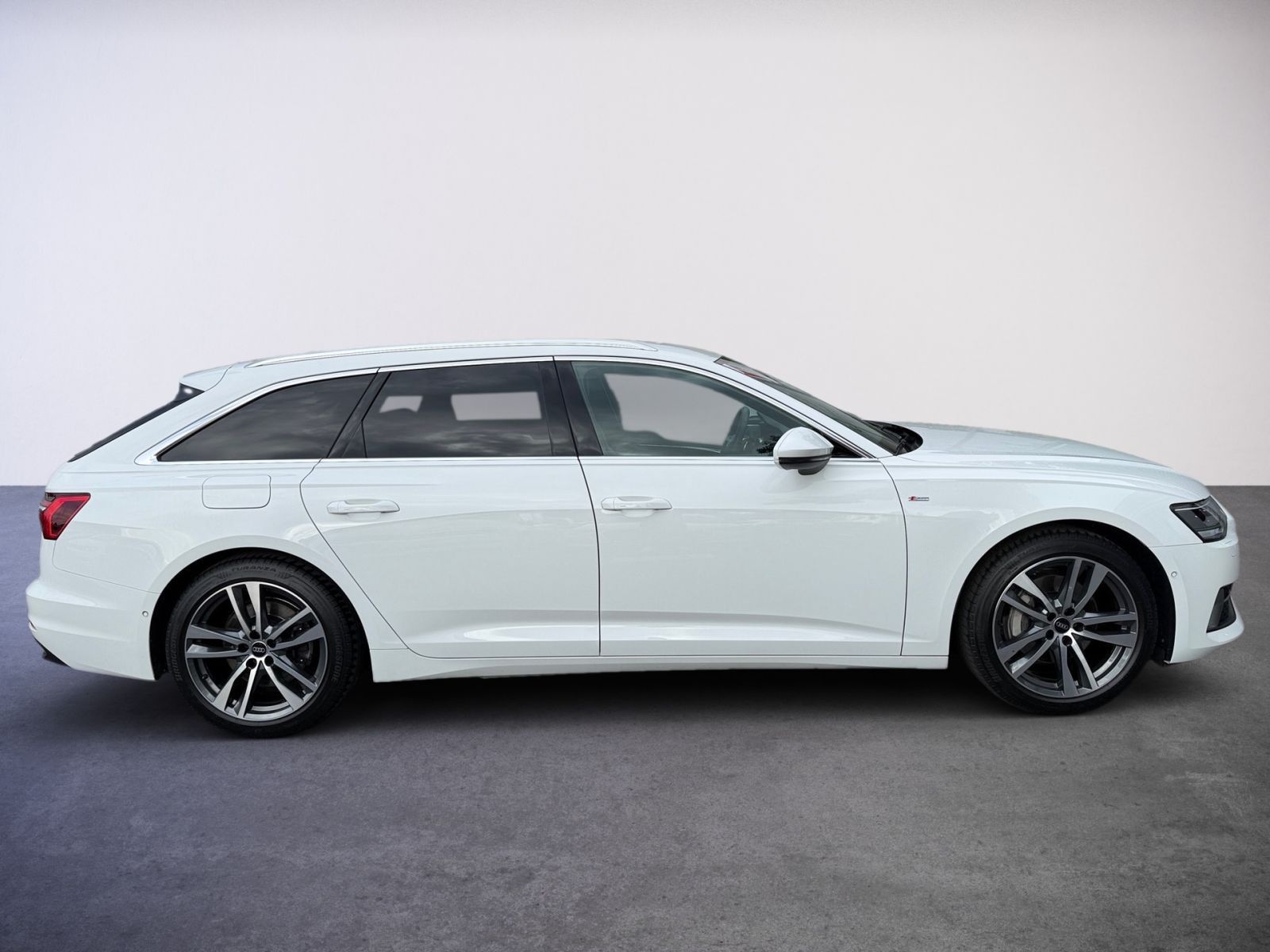 Audi A6 Avant 45 TFSI QTT SPORT S LINE - Samsaru's Car Outlet