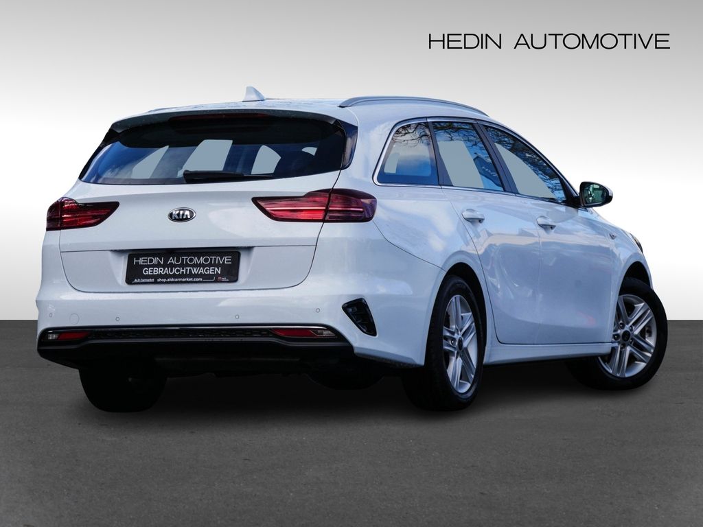 Kia cee'd SW 1.4 T-GDI DCT OPF Vision - Samsaru's Car Outlet