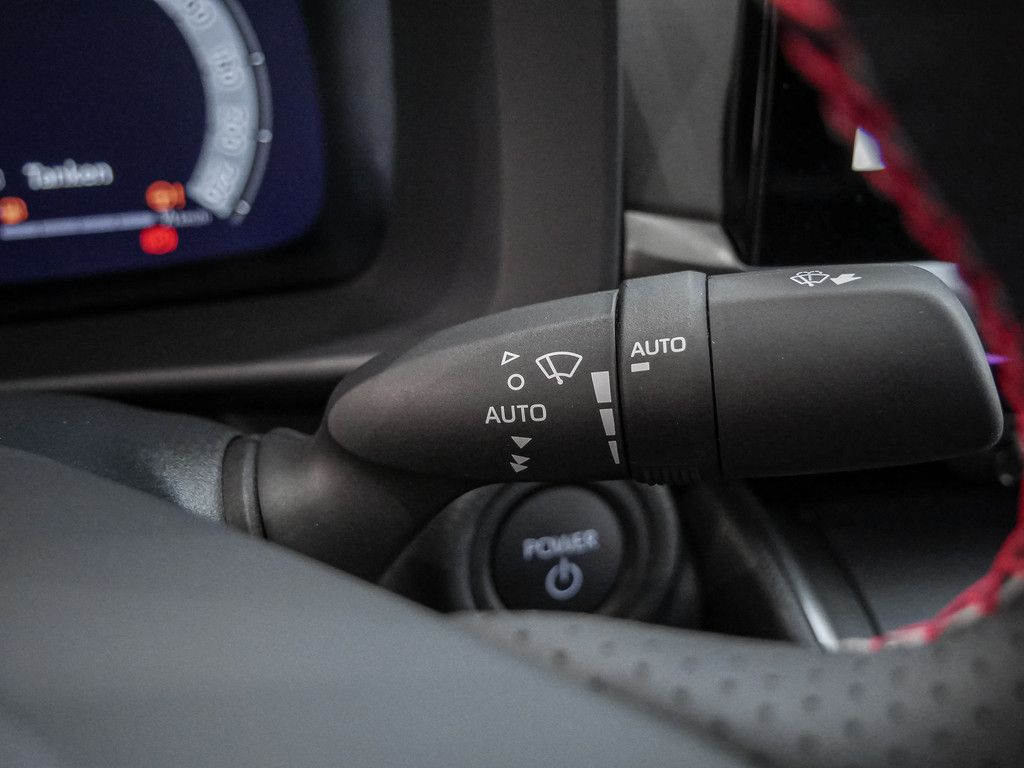 Toyota C-HR 2.0 Plug-In Hybrid GR Sport SHZ KAMERA LED