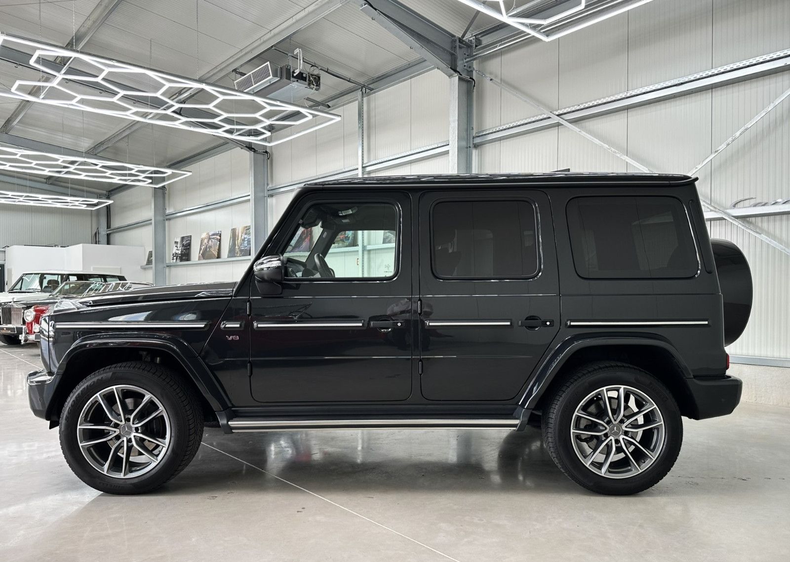 Mercedes-Benz G 500 AMG Line - Samsaru's Car Outlet