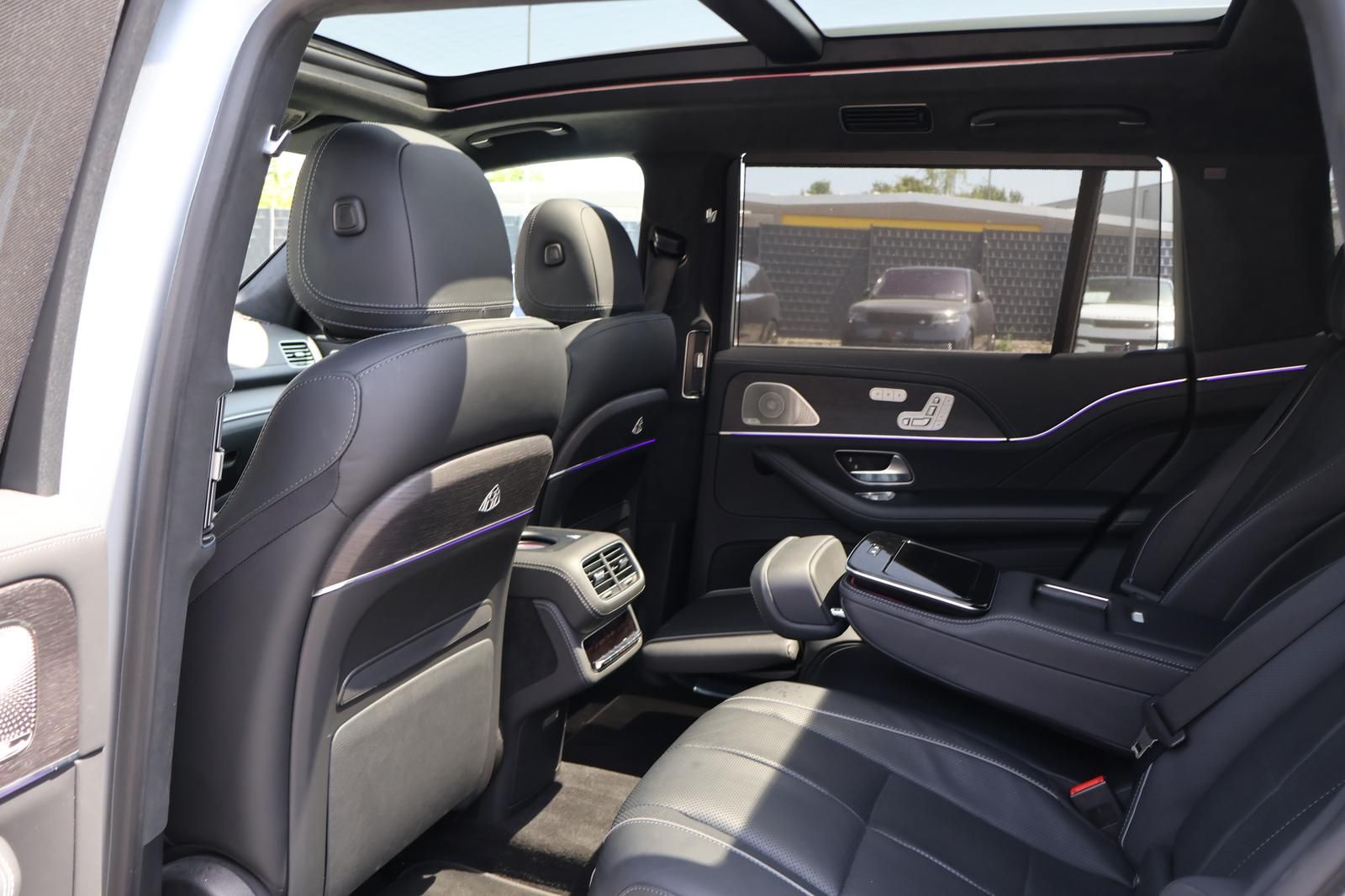 Mercedes-Benz GLS 600 4M Maybach - Samsaru's Car Outlet