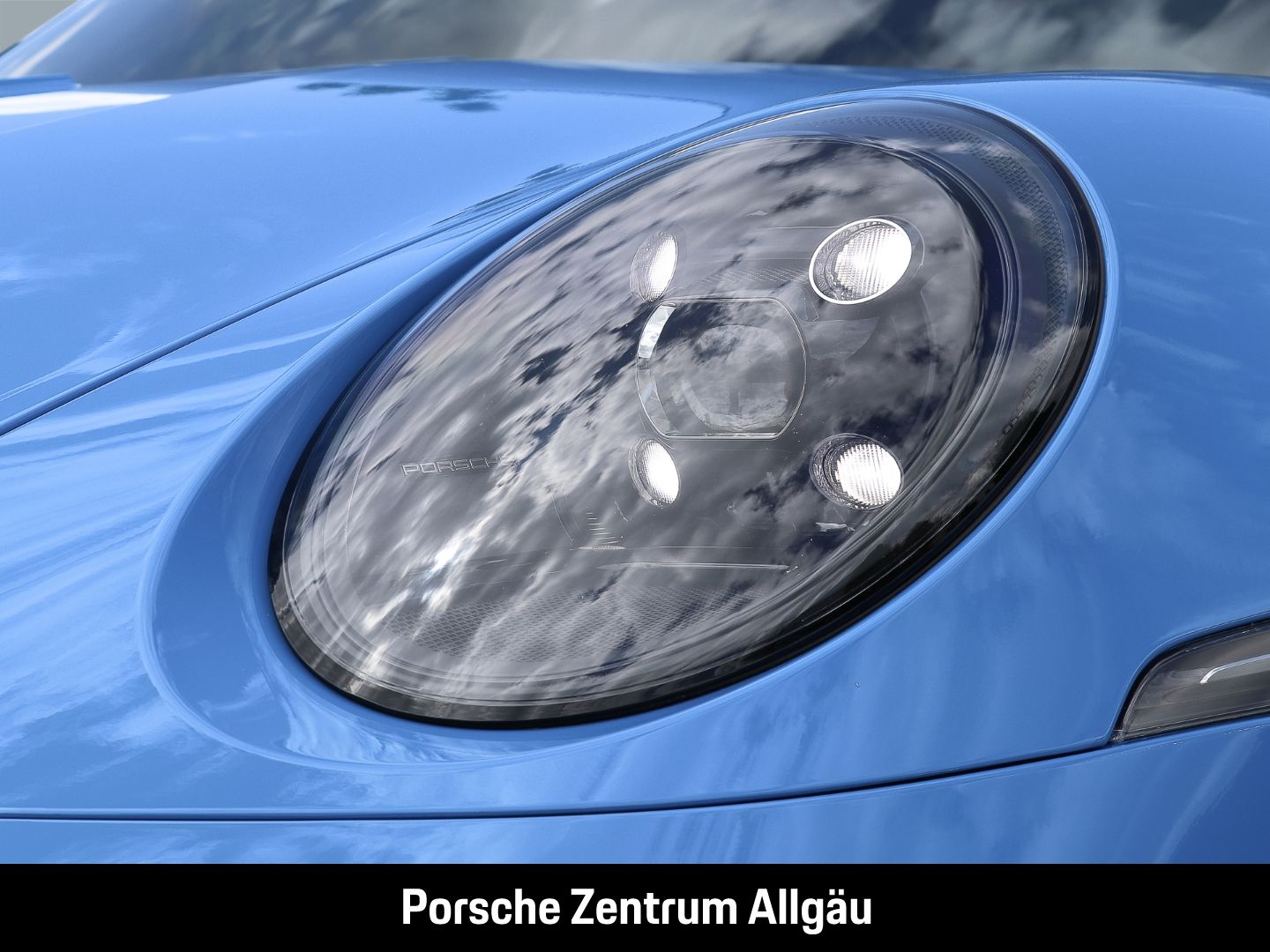 Porsche 992 911 GT3 - Samsaru's Car Outlet