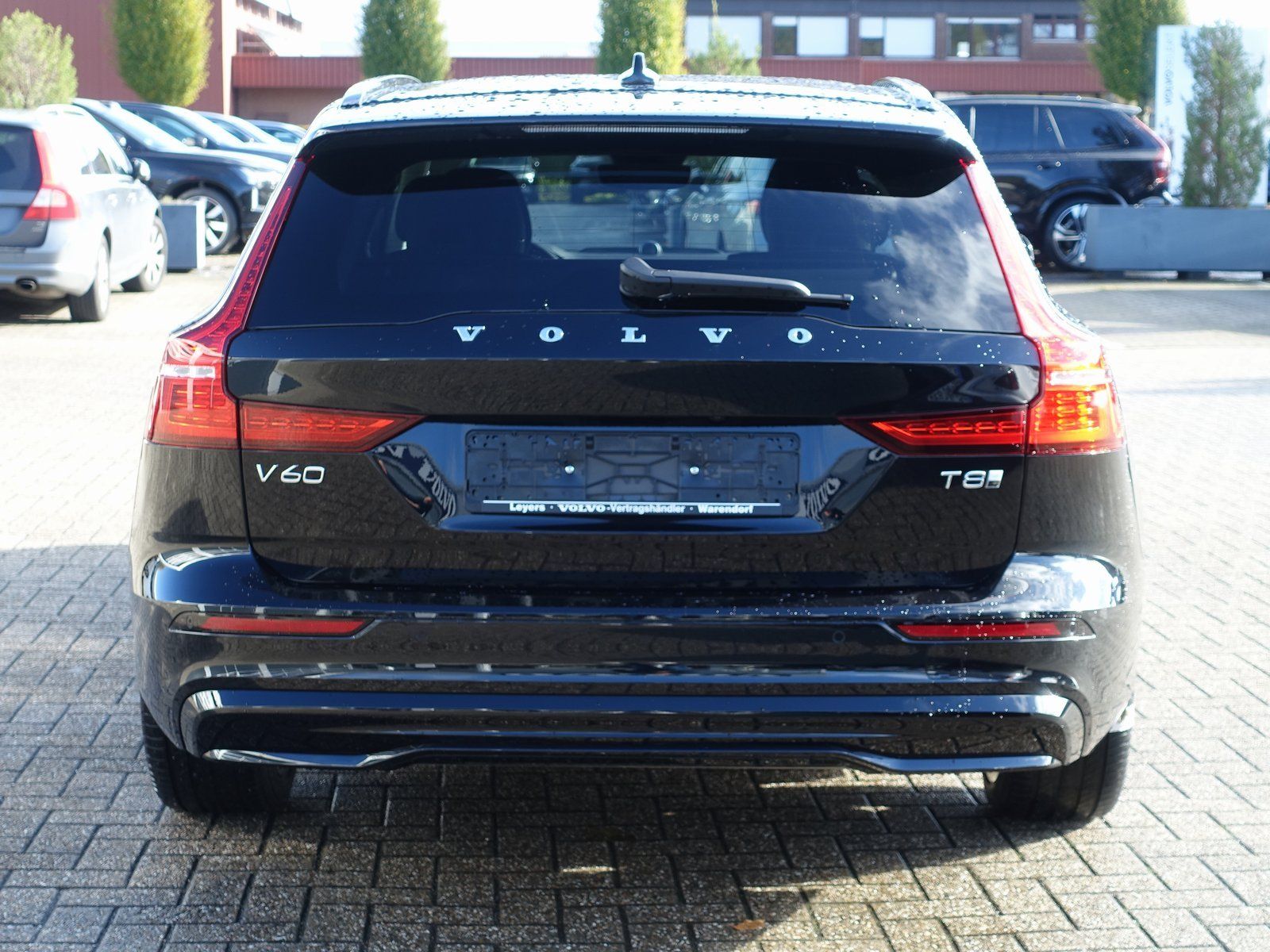 Volvo V60 Ultra T8 AWD Plug-in Hybrid/360°Cam/Massage