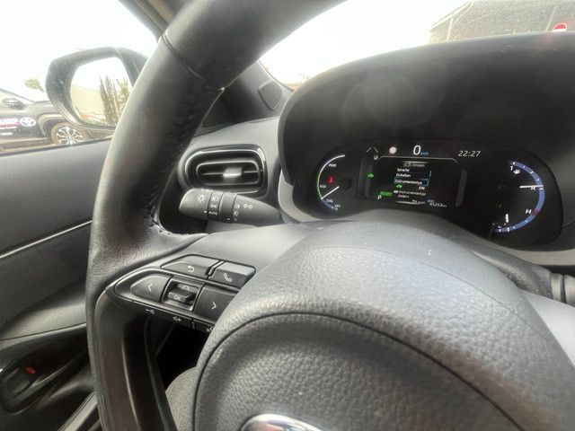 Toyota Yaris Cross Hybrid Team D