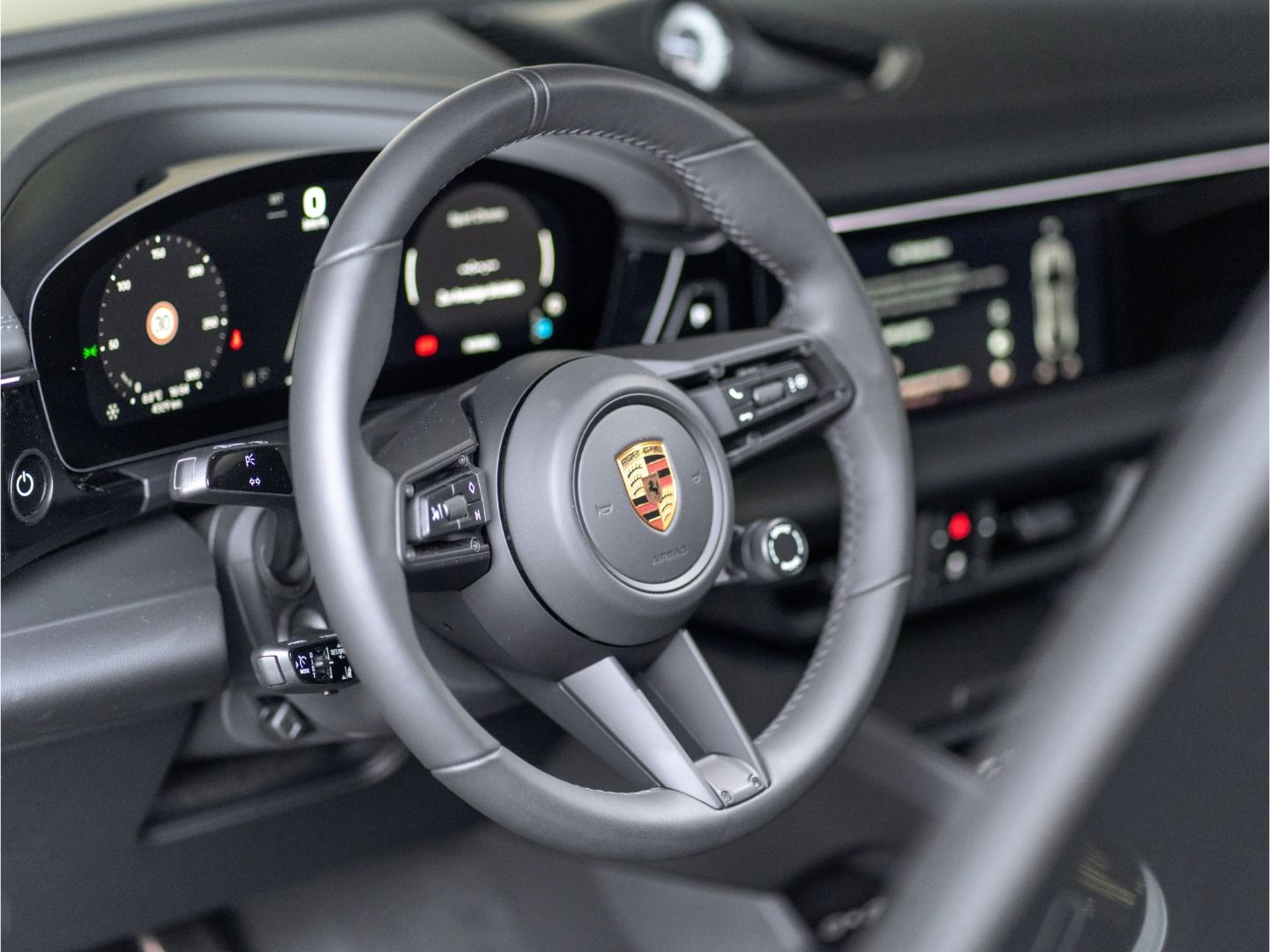 Porsche Macan 4 BOSE Matrix InnoDrive Chrono Surround Vi