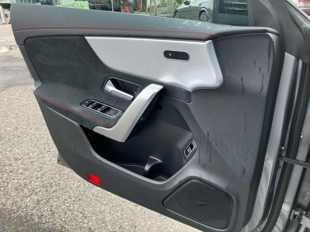 Mercedes-Benz CLA 250 4M AMG-Line - Samsaru's Car Outlet