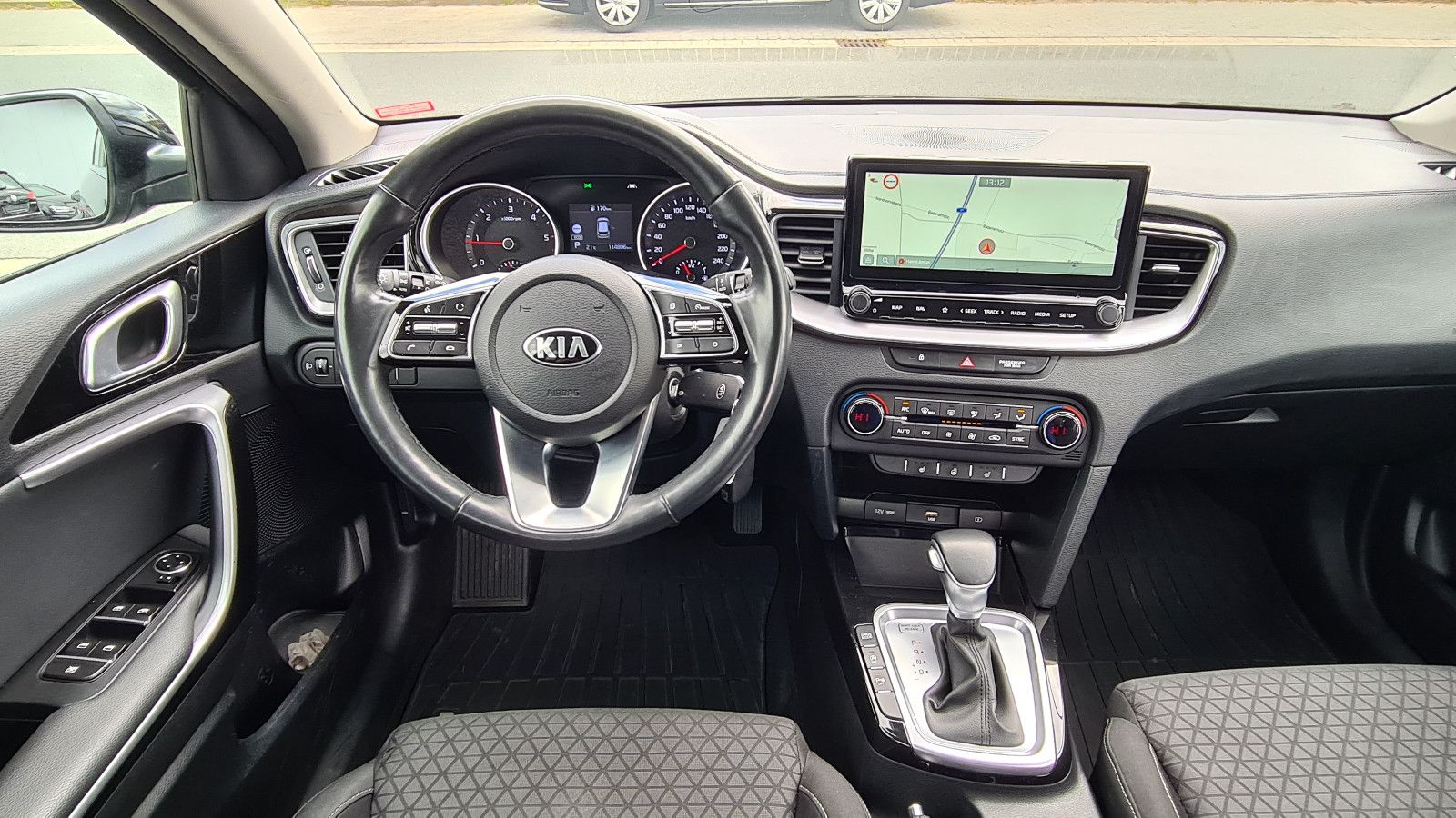 Kia cee'd Sportswagon 1.6D Vision Aut. - Samsaru's Car Outlet