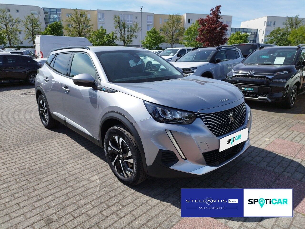 Peugeot 2008 Allure 136 Elektro - Samsaru's Car Outlet