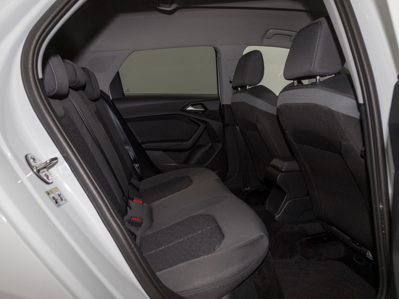 Audi A1 Sportback 25 TFSI S LINE - Samsaru's Car Outlet