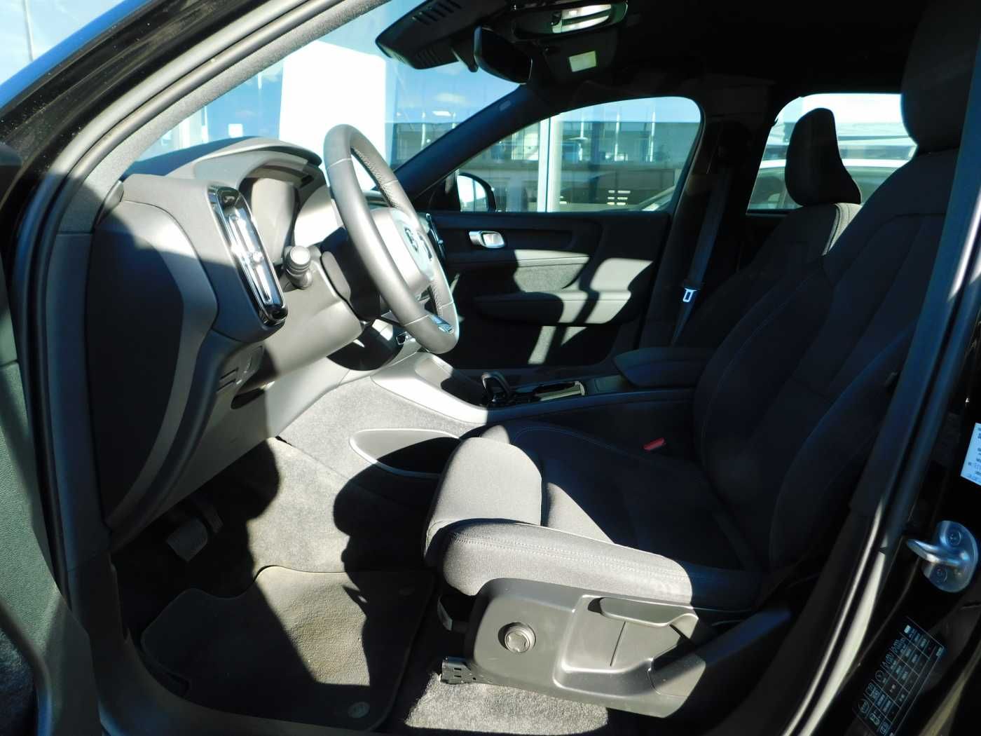 Volvo XC40 Recharge Twin Motor AWD Plus 'AHK, GJR'