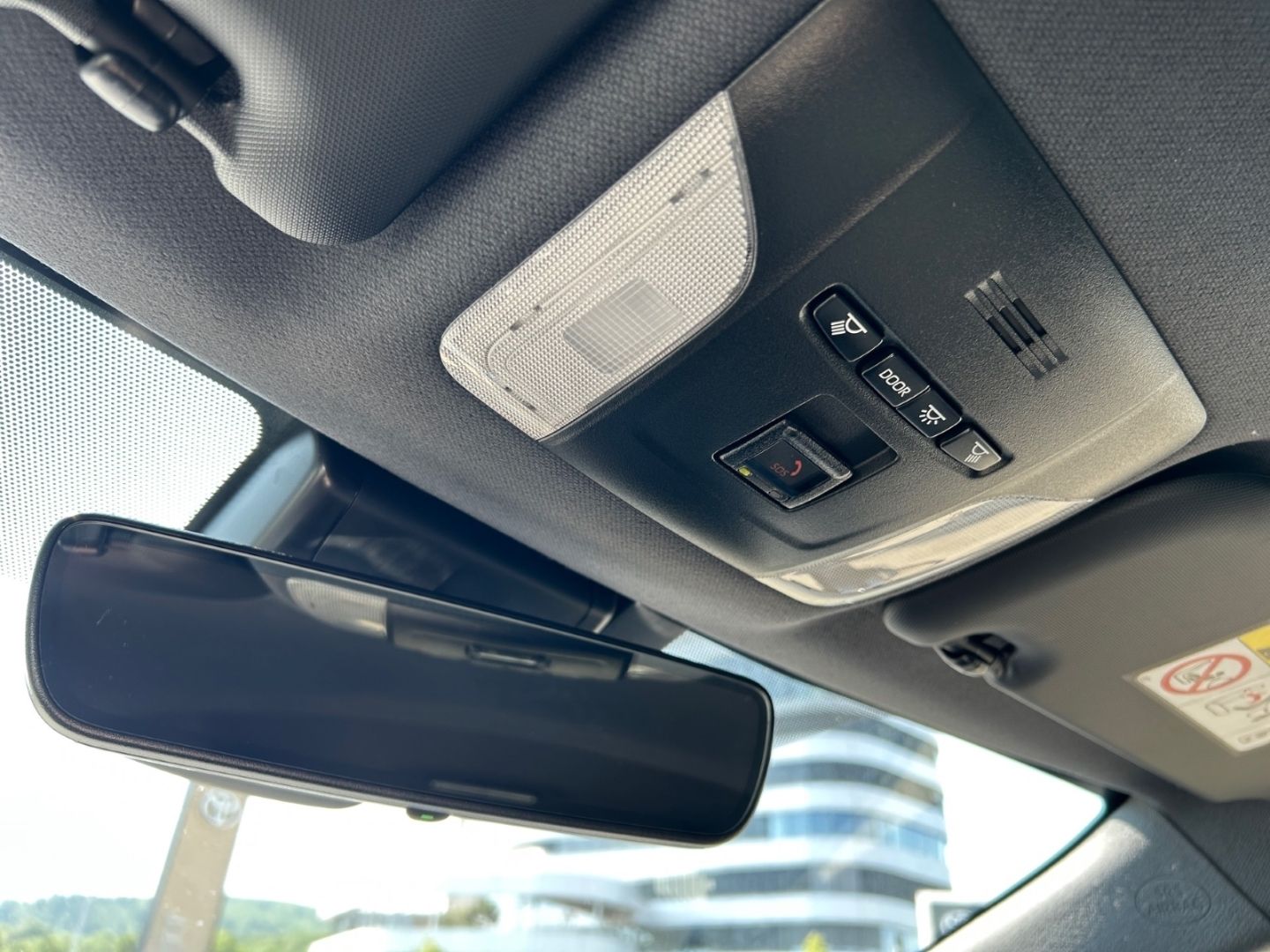 Toyota Corolla Touring Sports 2.0l Hybrid - Samsaru's Car Outlet