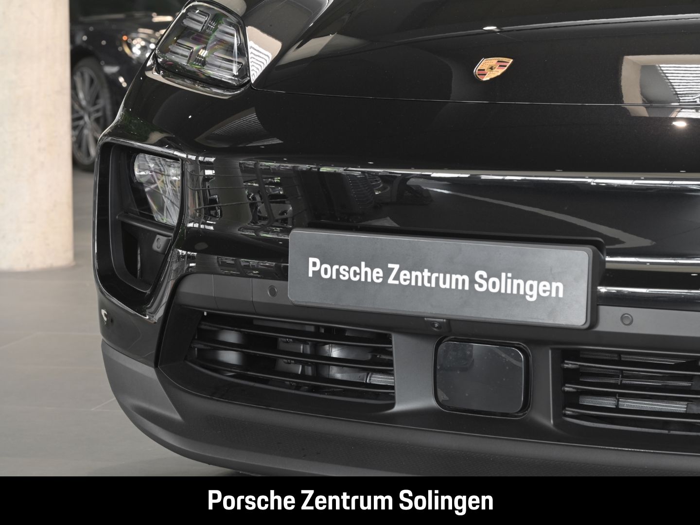 Porsche Macan 4S - Samsaru's Car Outlet
