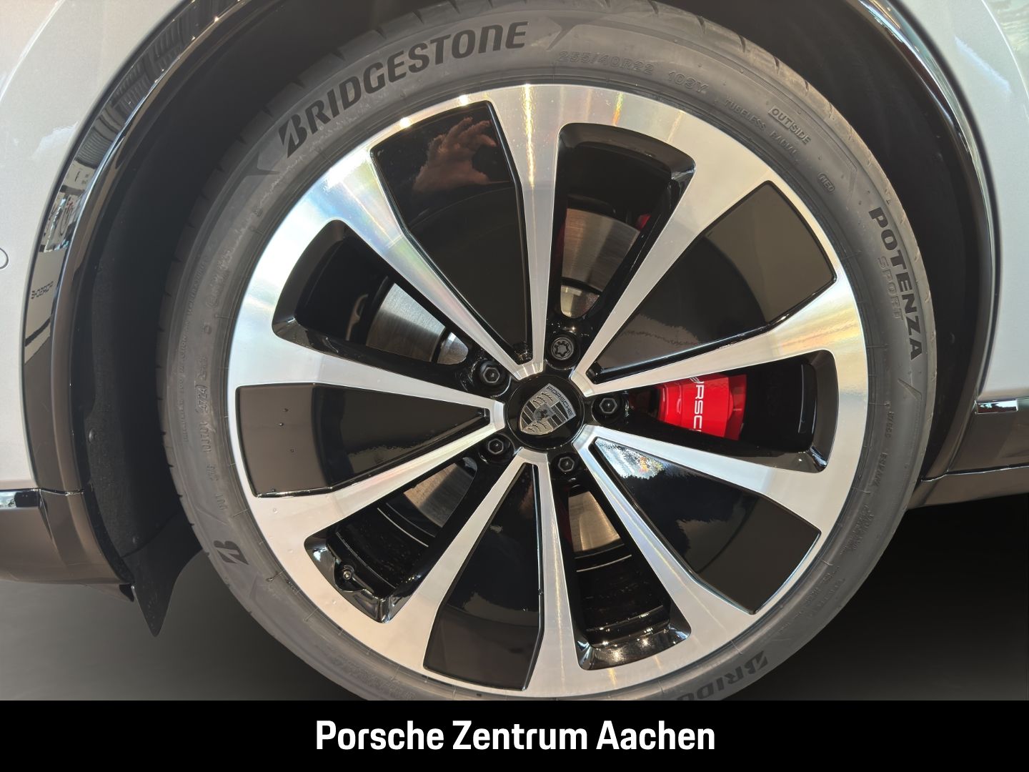 Porsche Macan Turbo BOSE InnoDrive Panorama LED-Matrix